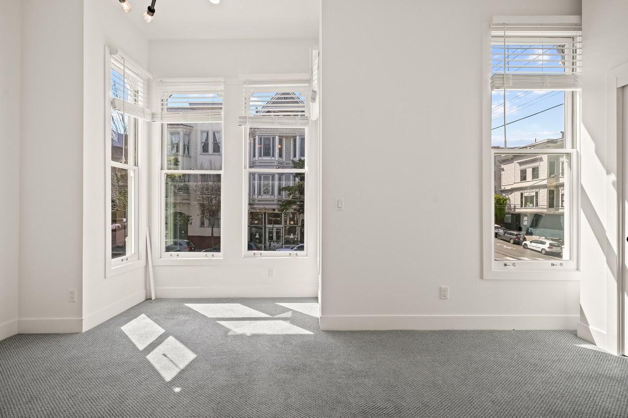 290 Divisadero St #B - Photo 3 of 10