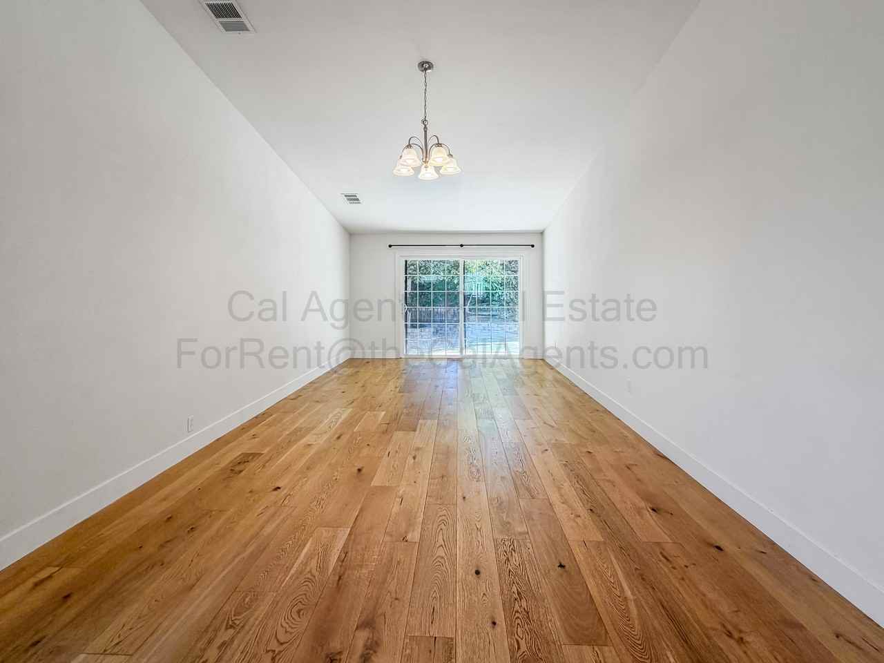 4207 Queen Anne Dr #MAIN - Photo 4 of 21