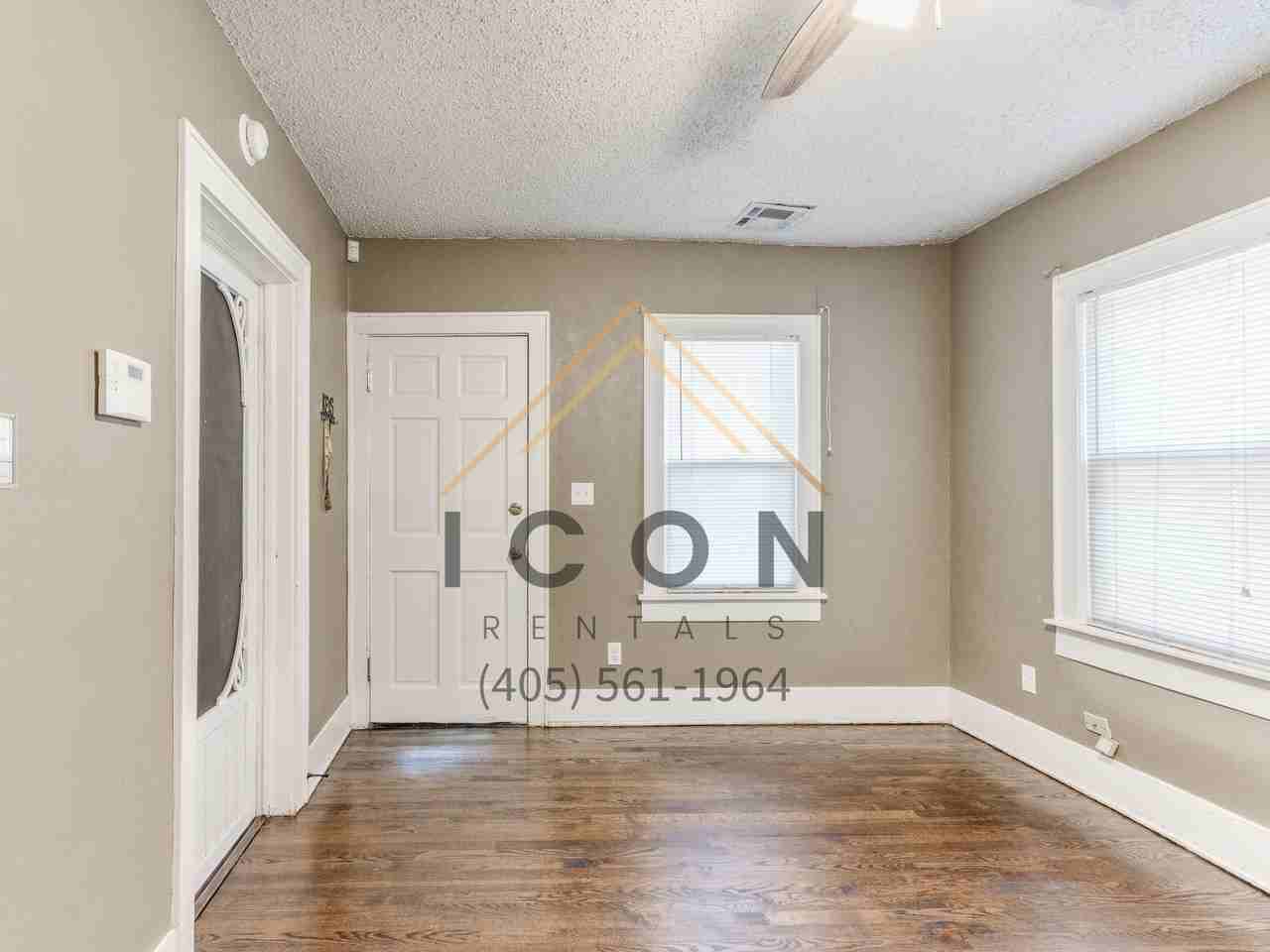 4802 N College Ave #1 - Photo 3 of 17