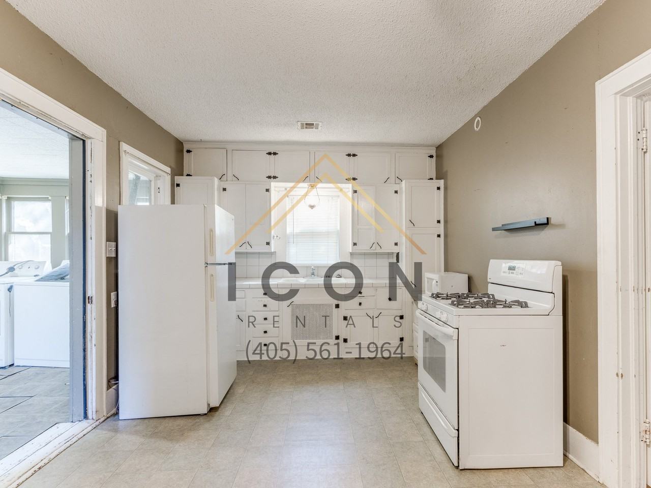 4802 N College Ave #1 - Photo 5 of 17