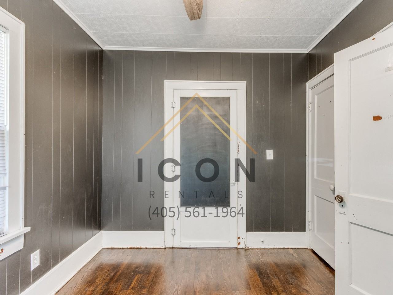 4802 N College Ave #1 - Photo 7 of 17