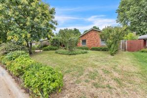 featured image of 2037 Nw 47th St #1