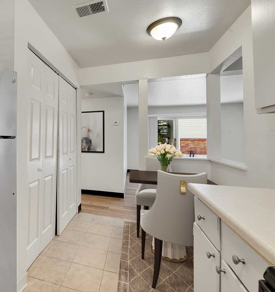 950 South St #950-3 - Photo 2 of 9
