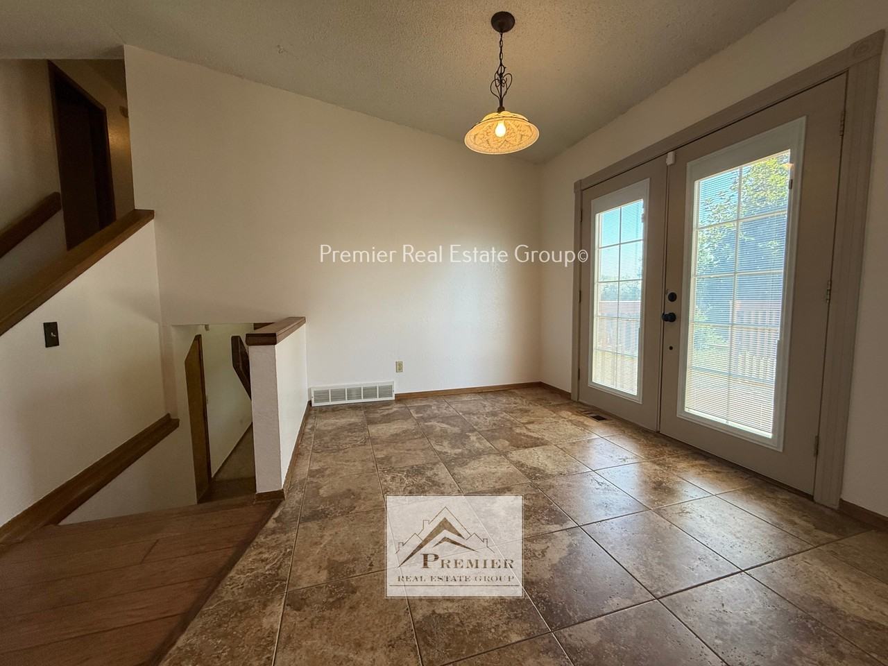 854 Daffodil St #1 - Photo 7 of 17