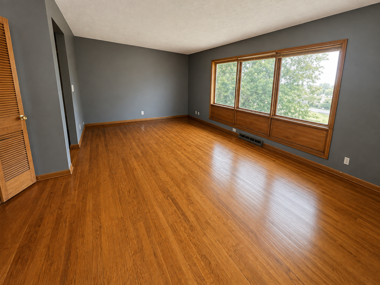 4902 Ruggles St #1 - Photo 2 of 6