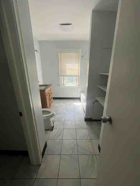 2107 Lake Ave #UP - Photo 5 of 8