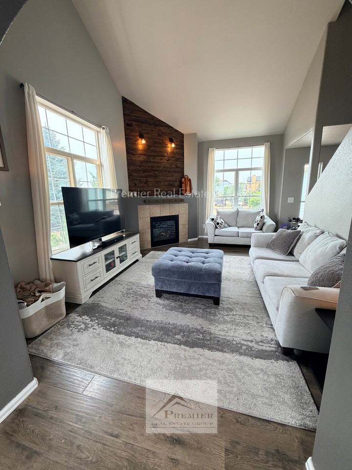 7927 Buschborn Rd #1 - Photo 6 of 13