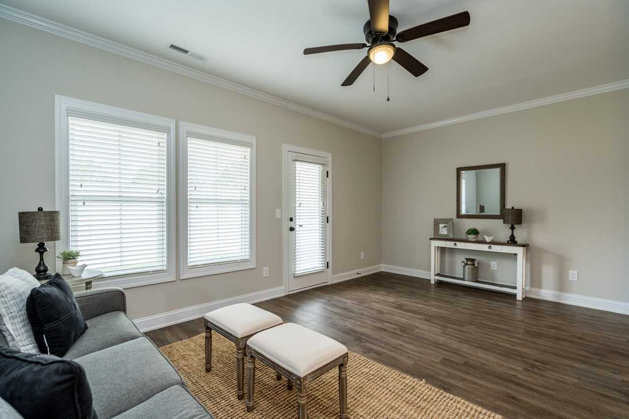 53 Marsh Harbor St #21 - Photo 5 of 15