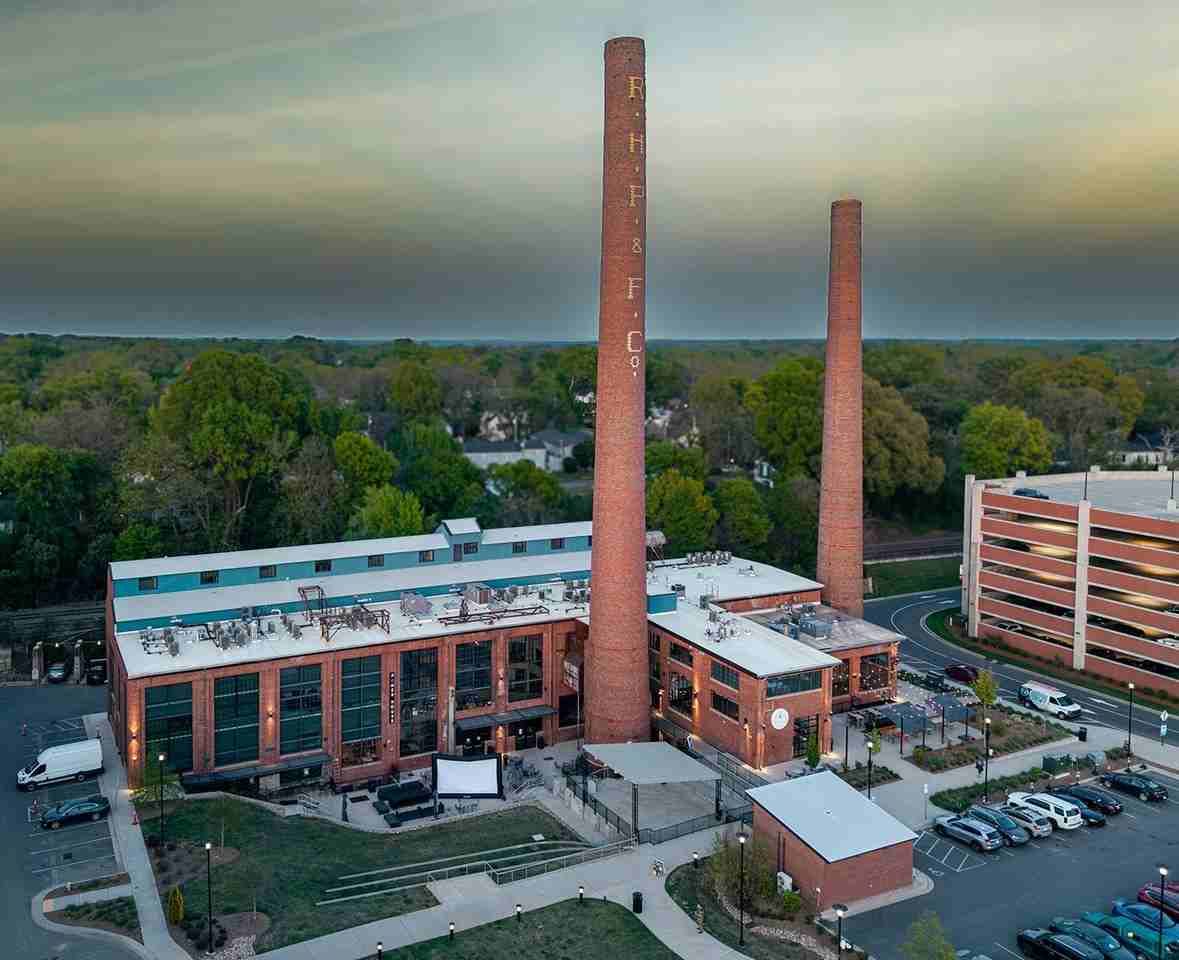 The Power House Apartments @ University Center - Photo 2 of 50