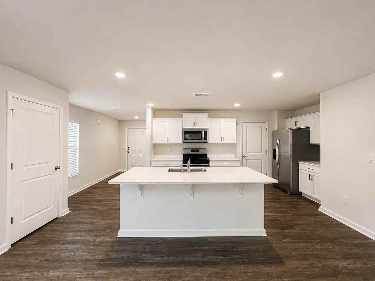 225 Deskin Ln #1 - Photo 5 of 20