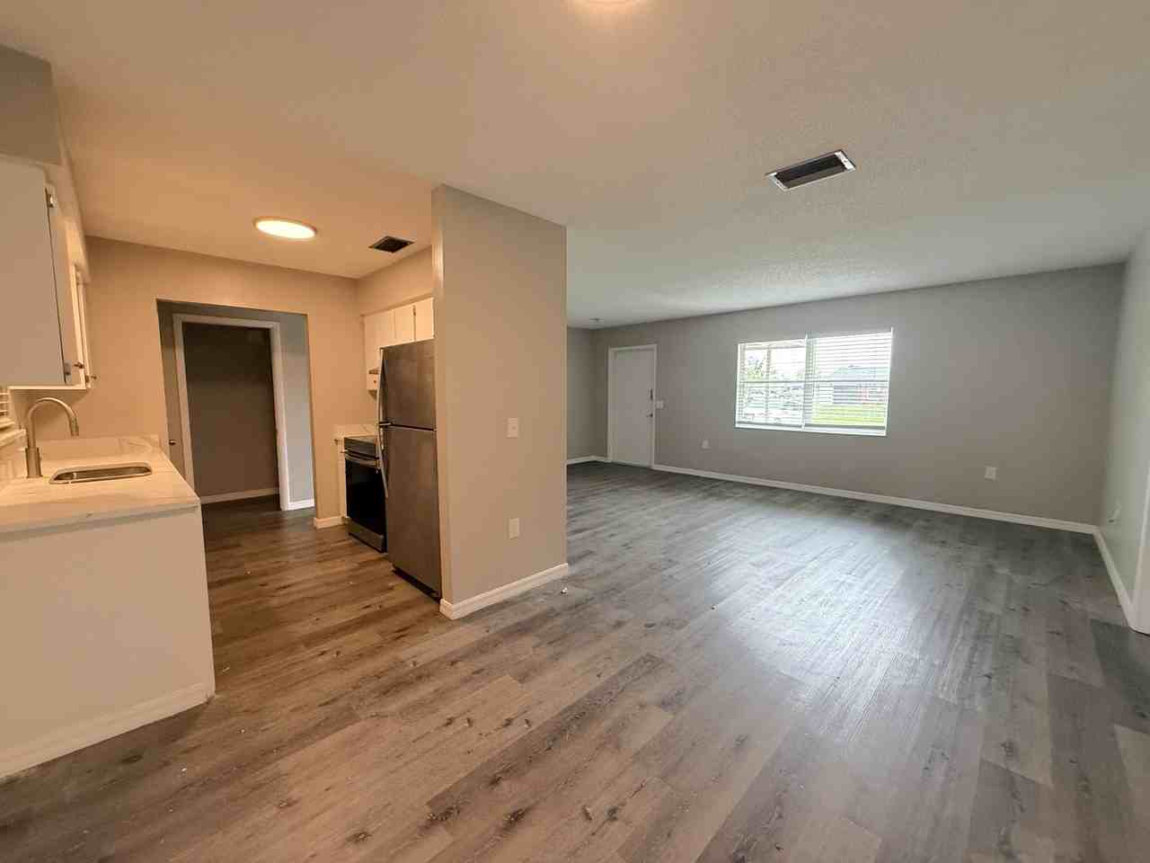 362 Briarwood Rd #1 - Photo 4 of 18