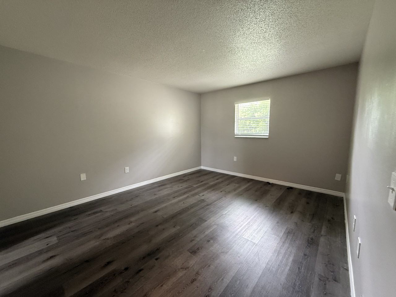 362 Briarwood Rd #1 - Photo 7 of 18