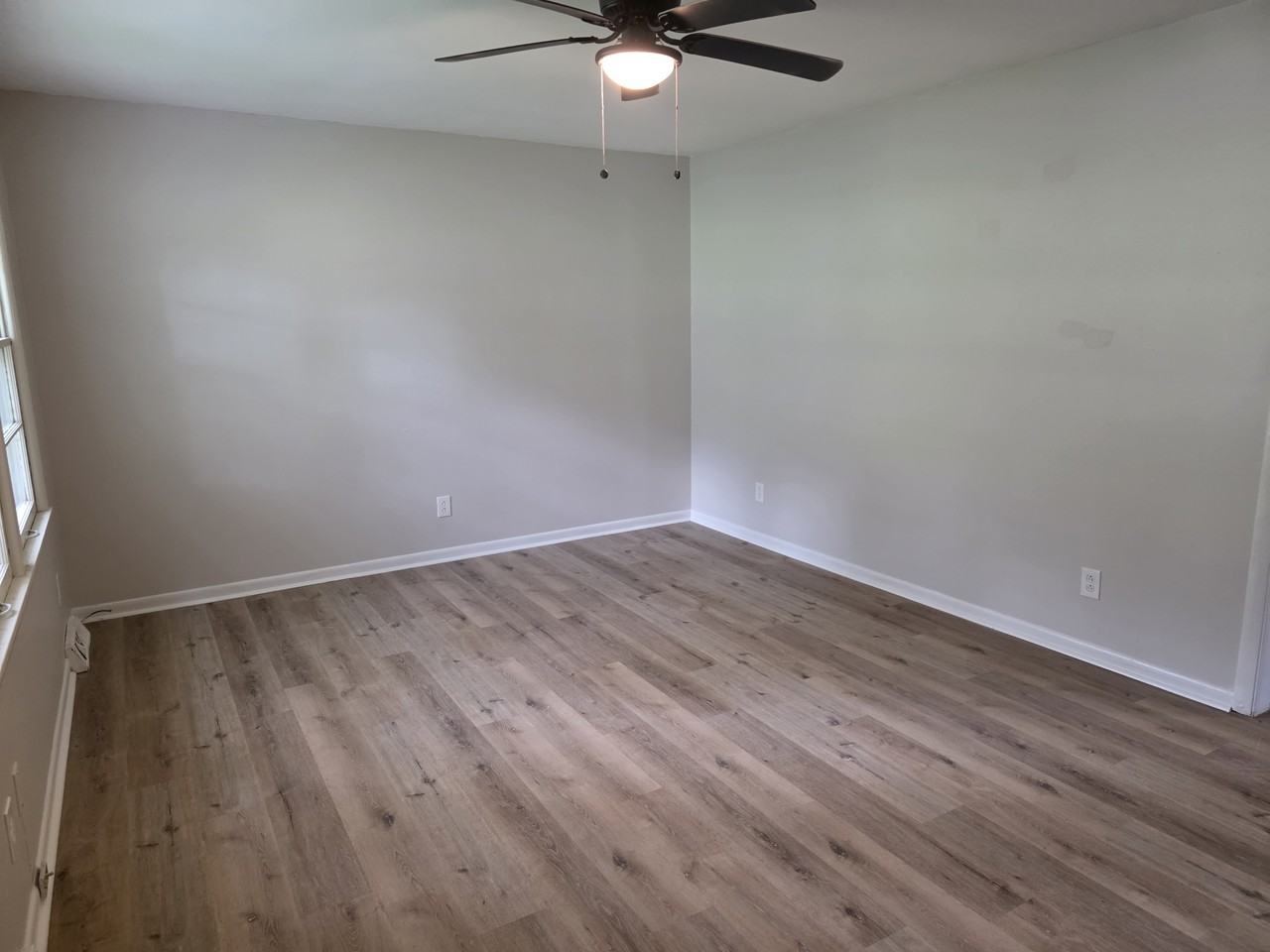 2804 Brett Rd Nw #1 - Photo 3 of 12