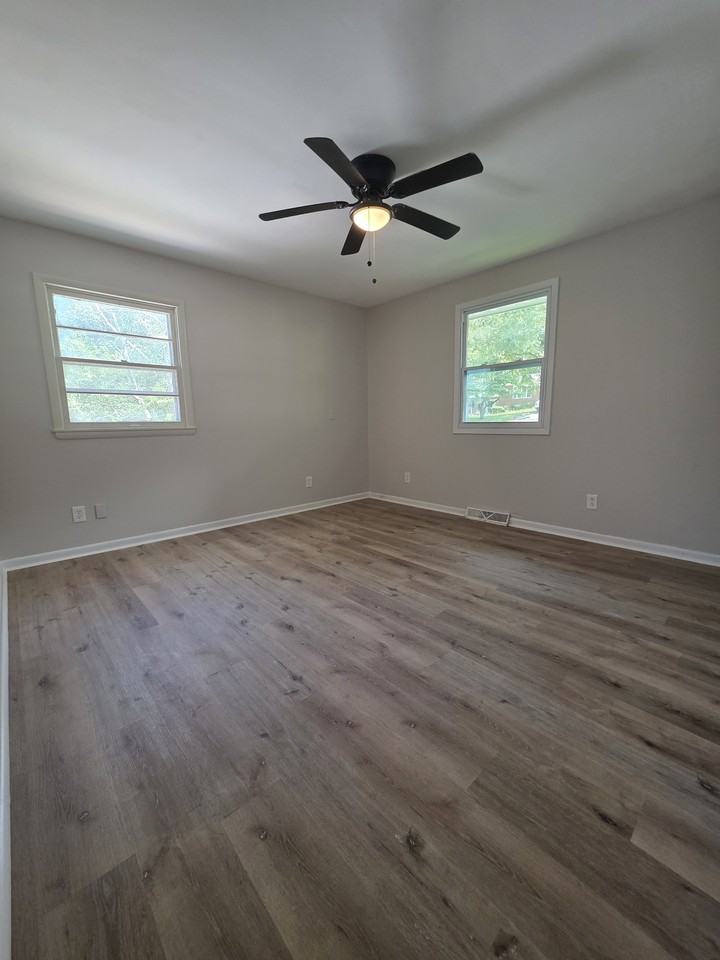 2804 Brett Rd Nw #1 - Photo 6 of 12