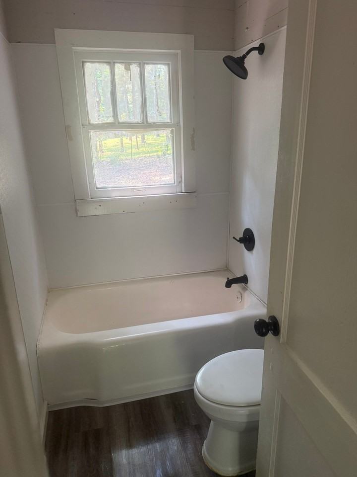 144 Midland St #1 - Photo 3 of 8