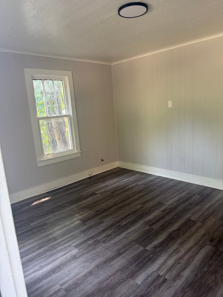 144 Midland St #1 - Photo 7 of 8
