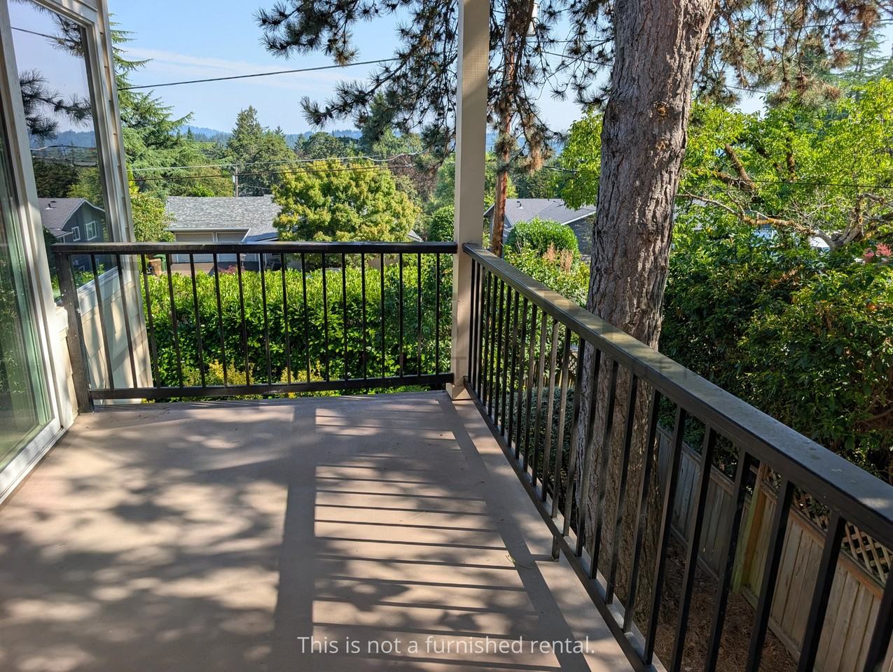 1480 Hemlock St #1 - Photo 5 of 28