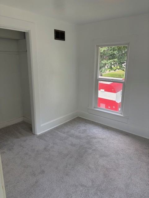 736 N Ottawa Ave #1 - Photo 3 of 5