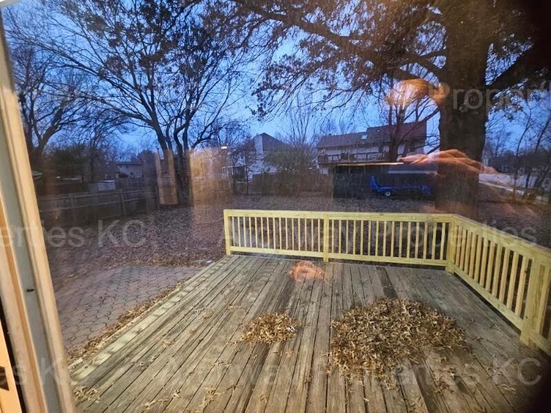 1600 W Elm Ter #NA - Photo 6 of 13