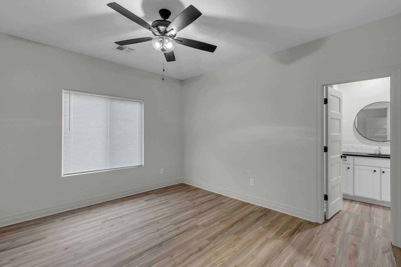 1719 E Jace Ct #1 - Photo 6 of 11