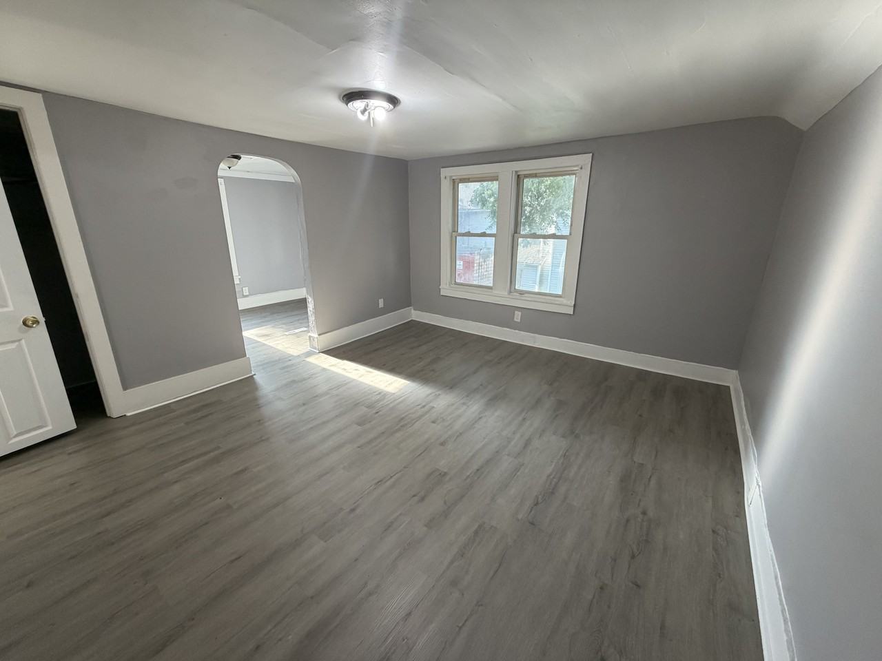 11 Orleans St #1 - Photo 5 of 10
