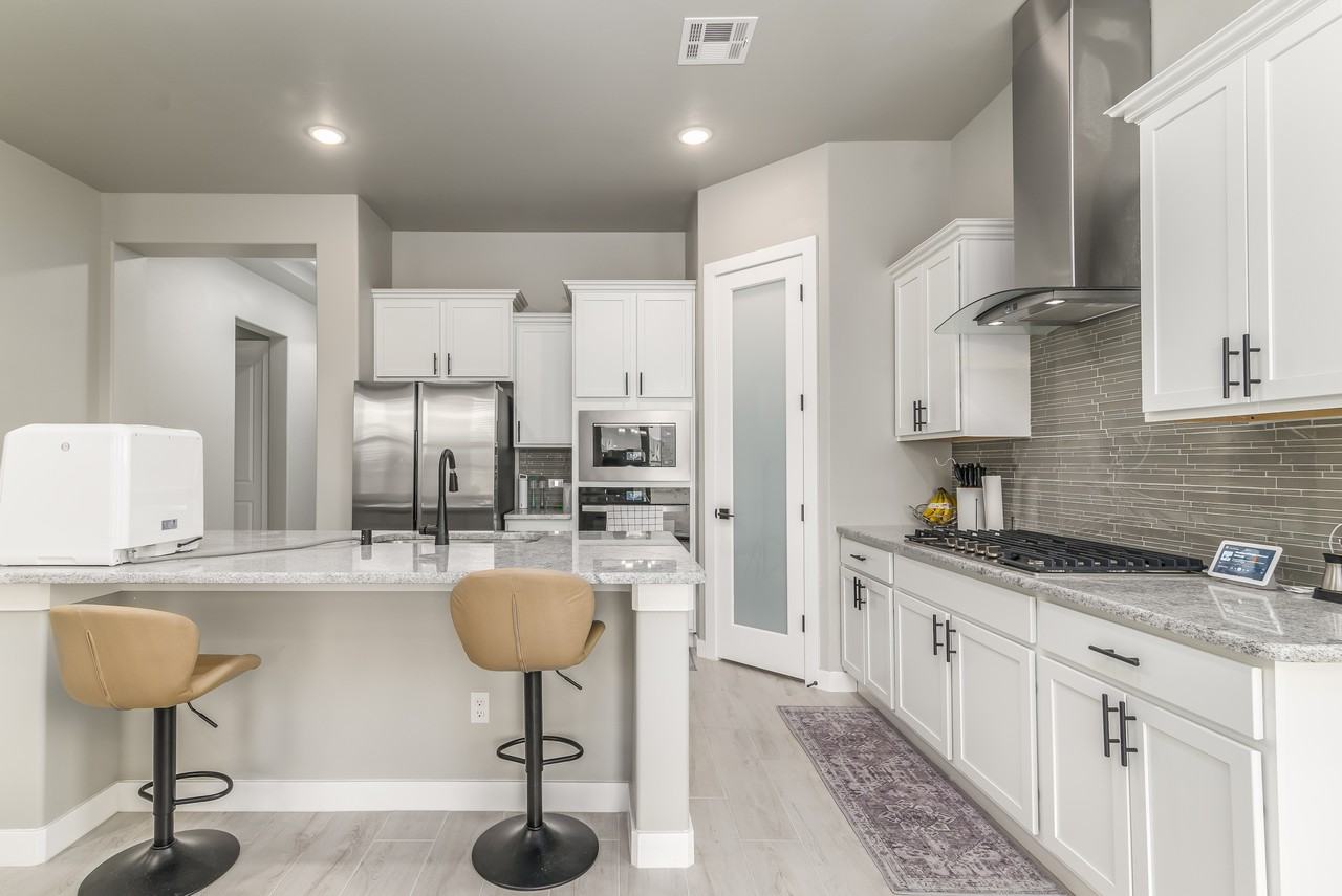 6262 Recoleta Rd #1 - Photo 4 of 19