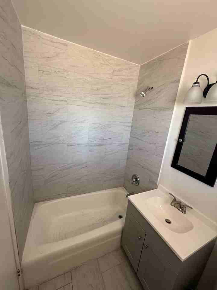 13704-13728 Avenida Hermosa - Photo 4 of 12