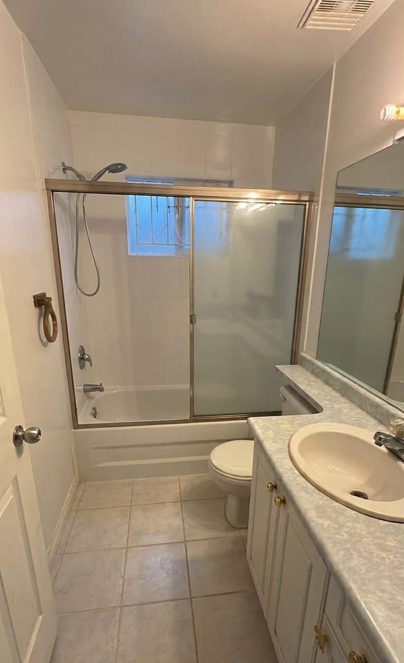 2278 East 33rd Avenue - Photo 4 of 4