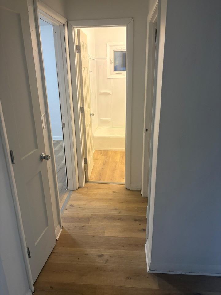 5754 N 65th St Lowr - Photo 3 of 19