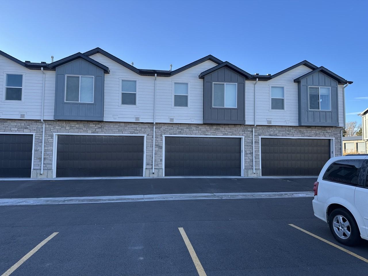 848 E 250 N #1 - Photo 5 of 19