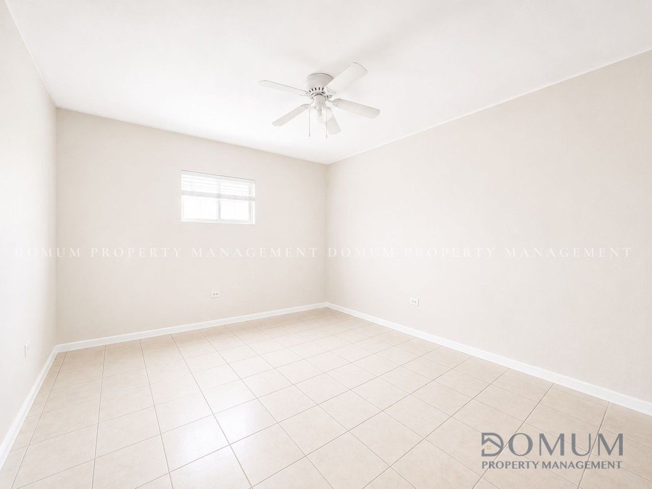 1811 Perkins Ave #4 - Photo 4 of 16