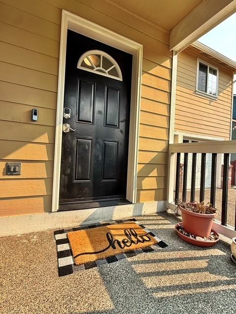 2988 Ne Loyola St #1 - Photo 2 of 34