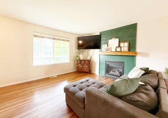 2988 Ne Loyola St #1 - Photo 5 of 34