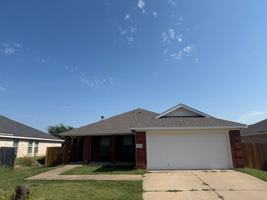 featured image of 3912 Silver Springs Dr #1