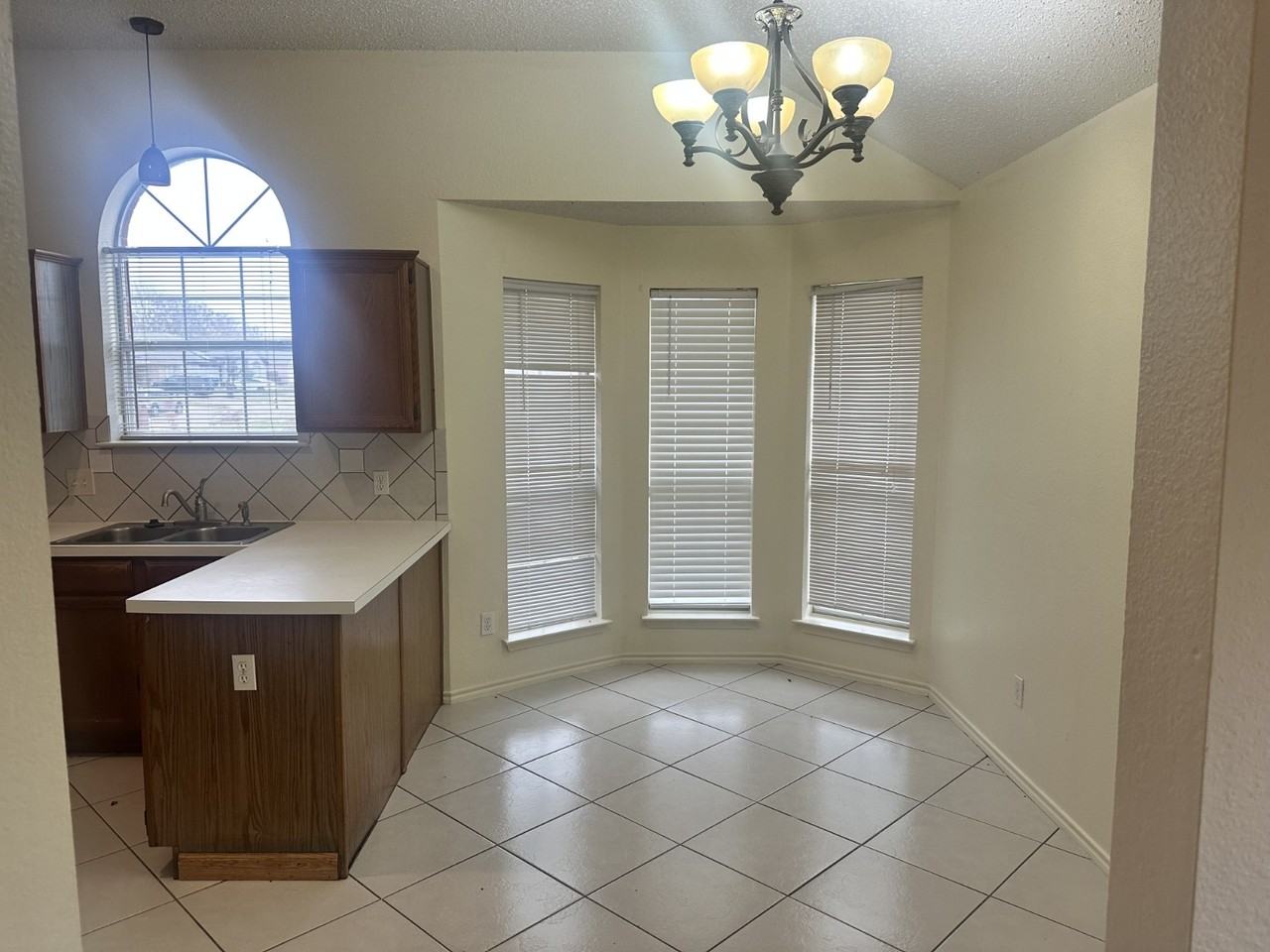 8424 Cove Meadow Ln #1 - Photo 2 of 16