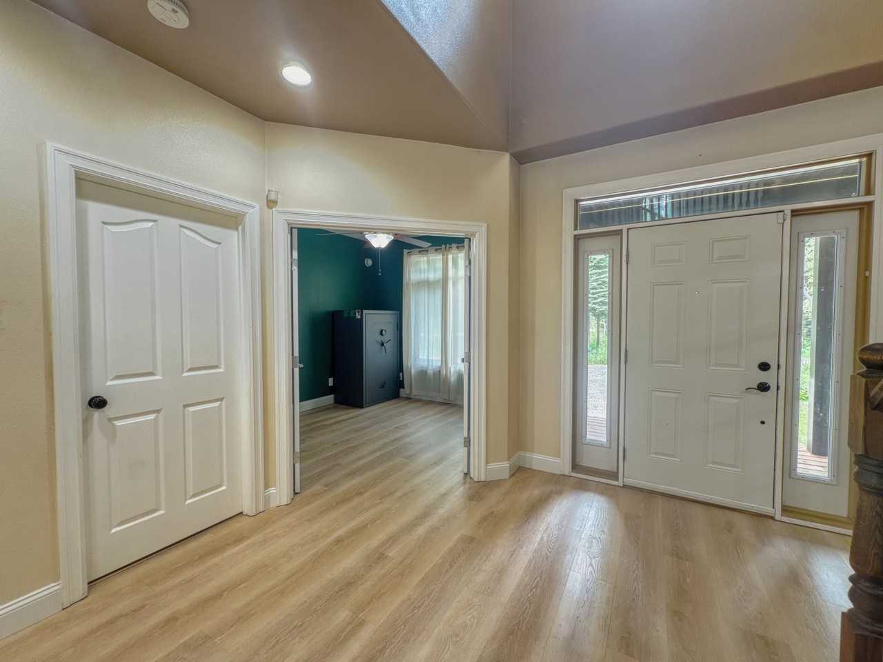 1850 Osborn Ct #1 - Photo 4 of 43