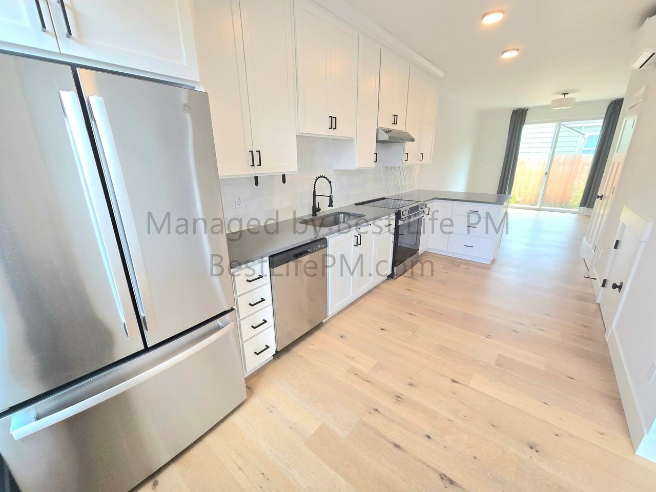 310 Ne 58th Ave - Photo 5 of 29