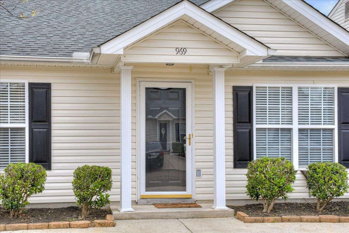 969 Cammaron Way #1 - Photo 4 of 33