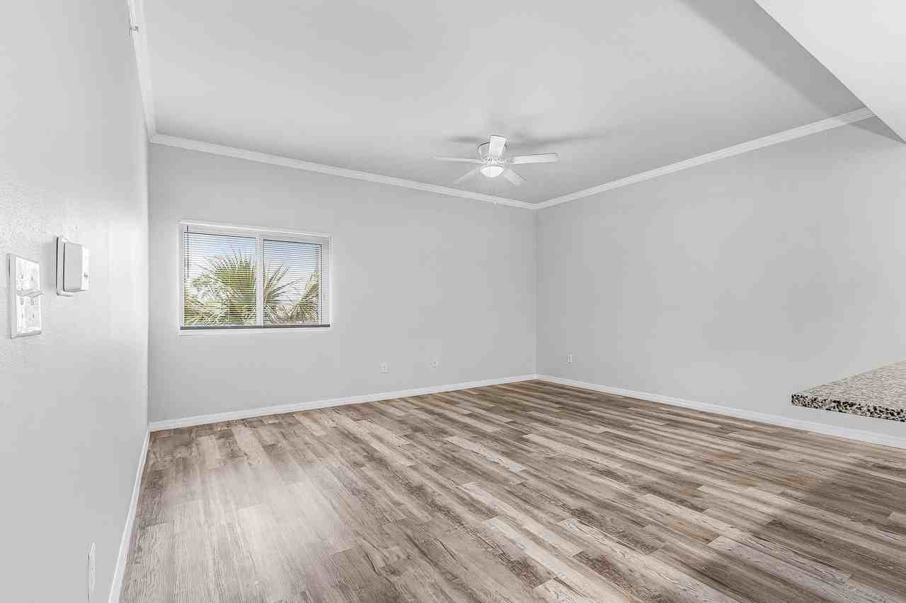 2771 Royal Palm Ave #204 - Photo 3 of 10
