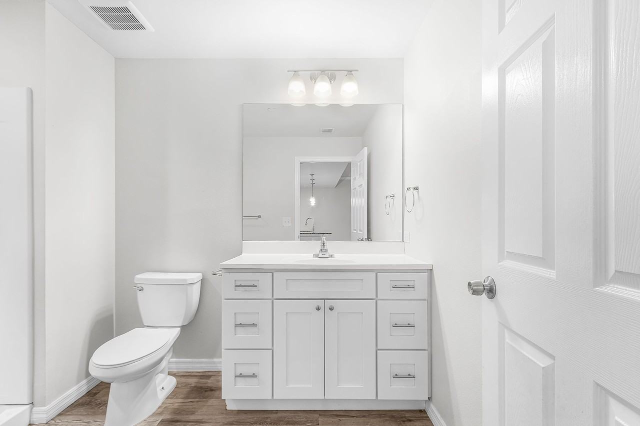 2771 Royal Palm Ave #204 - Photo 6 of 10