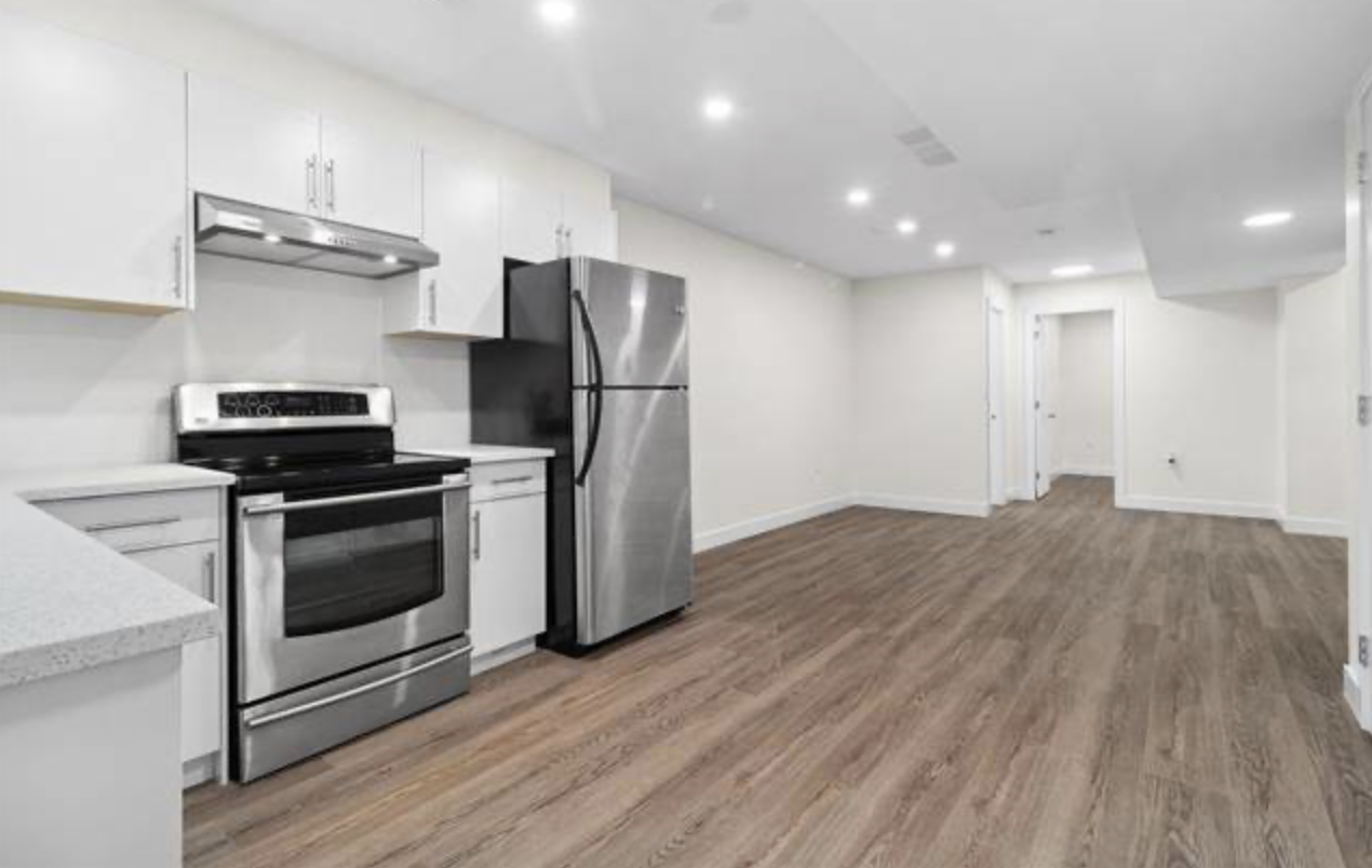 10321 243 Street - Photo 4 of 7