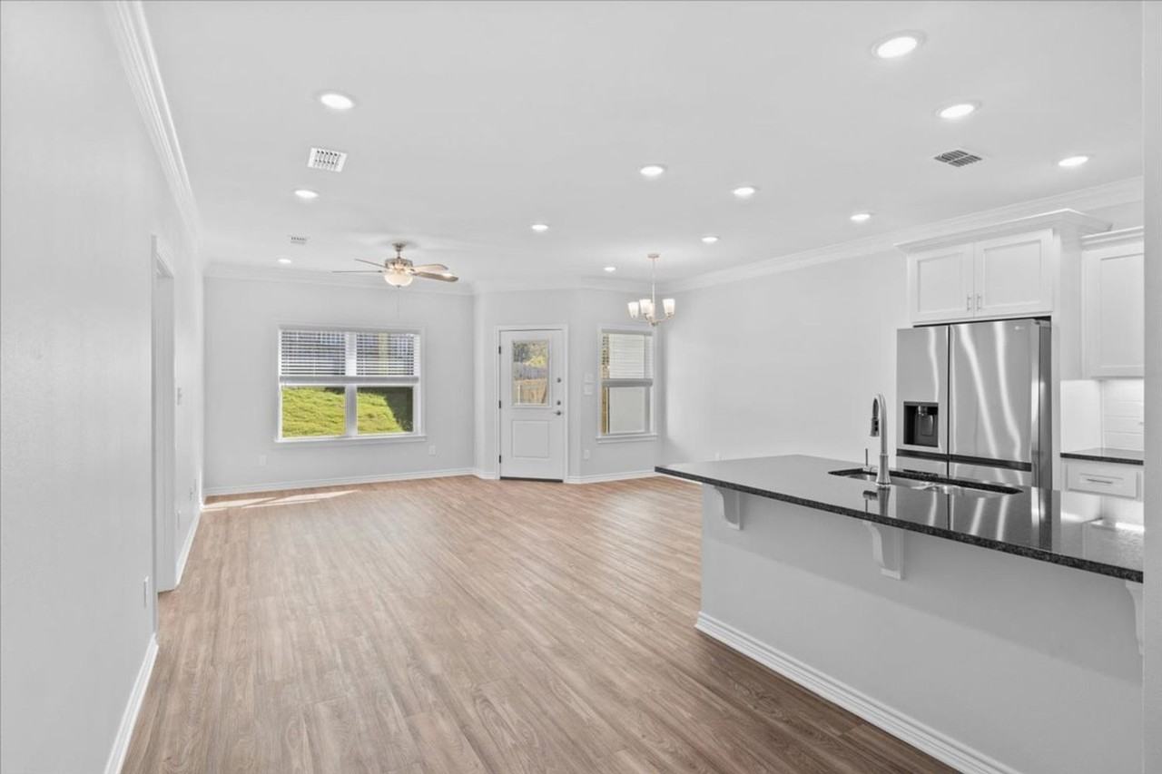 11500 Noble Young Blvd - Photo 3 of 50