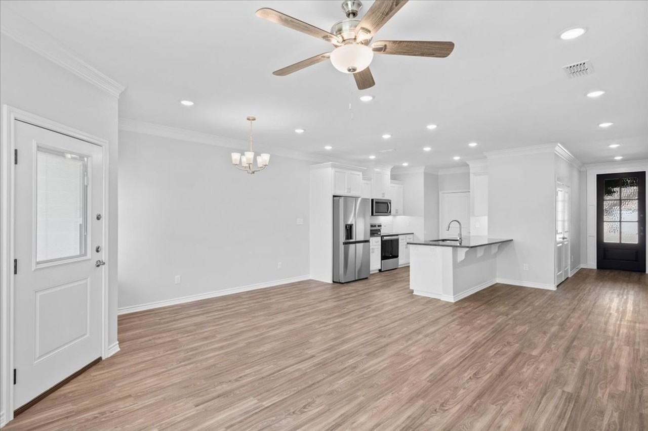 11500 Noble Young Blvd - Photo 4 of 50