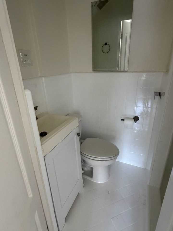 Dunsmuir Investments, LLC - Photo 6 of 22