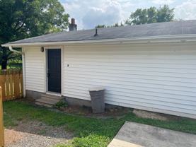 7596 Broad St #B - Photo 1 of 1