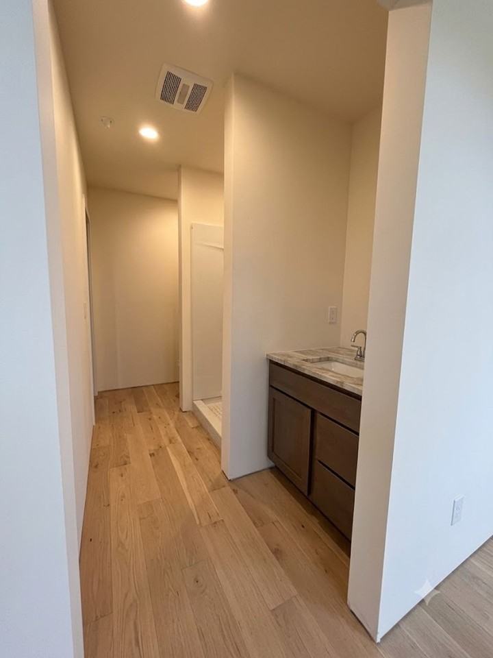 871 Kimball Ln #207 - Photo 5 of 25