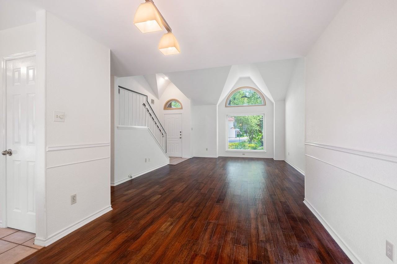 12810 Blackfoot Trl - Photo 6 of 27