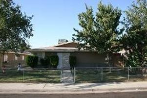 featured image of 700 Knotts St