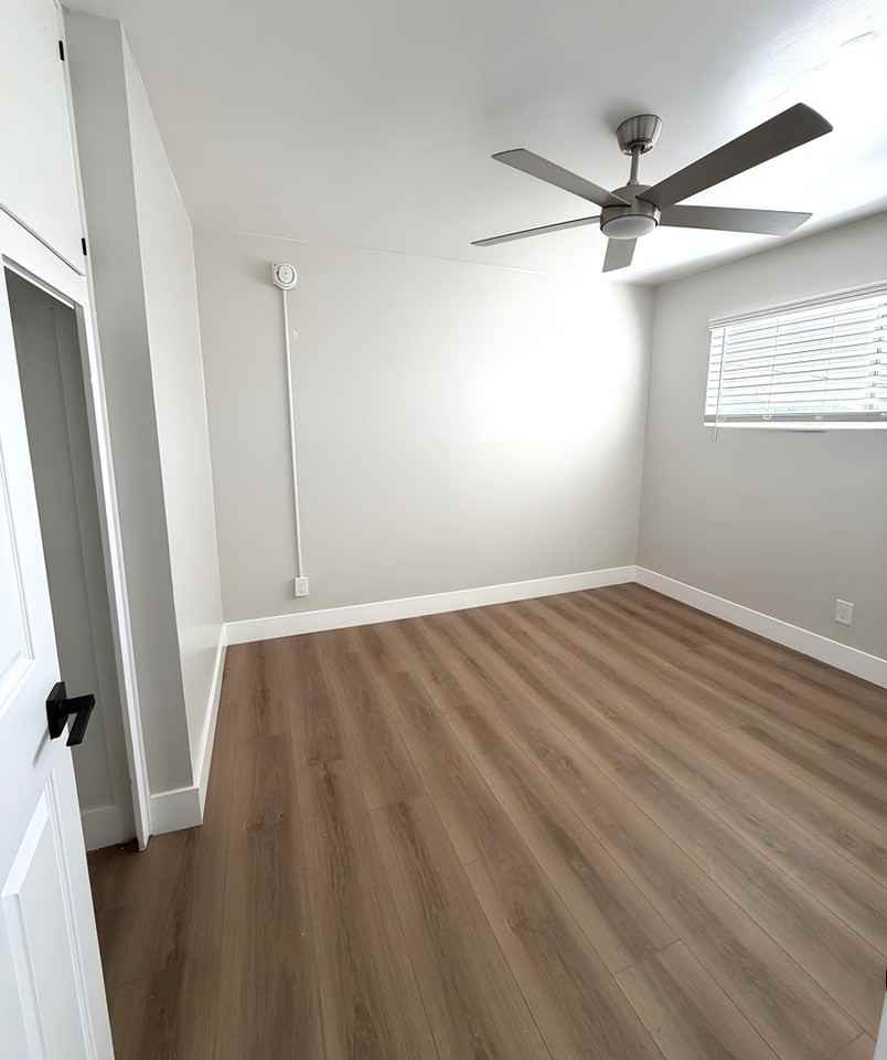 6500 S. Western Ave. - Photo 5 of 13
