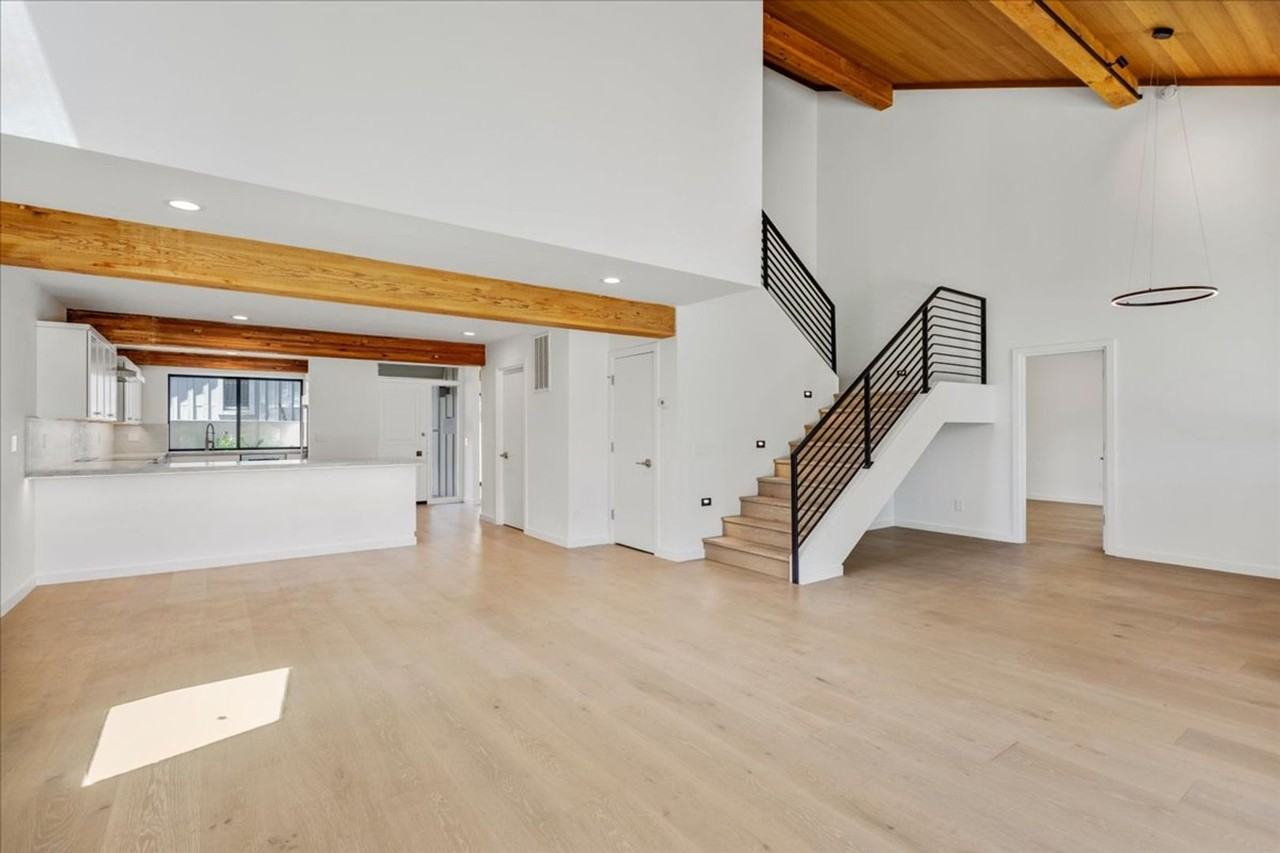 9503 Alder Ct - Photo 4 of 14
